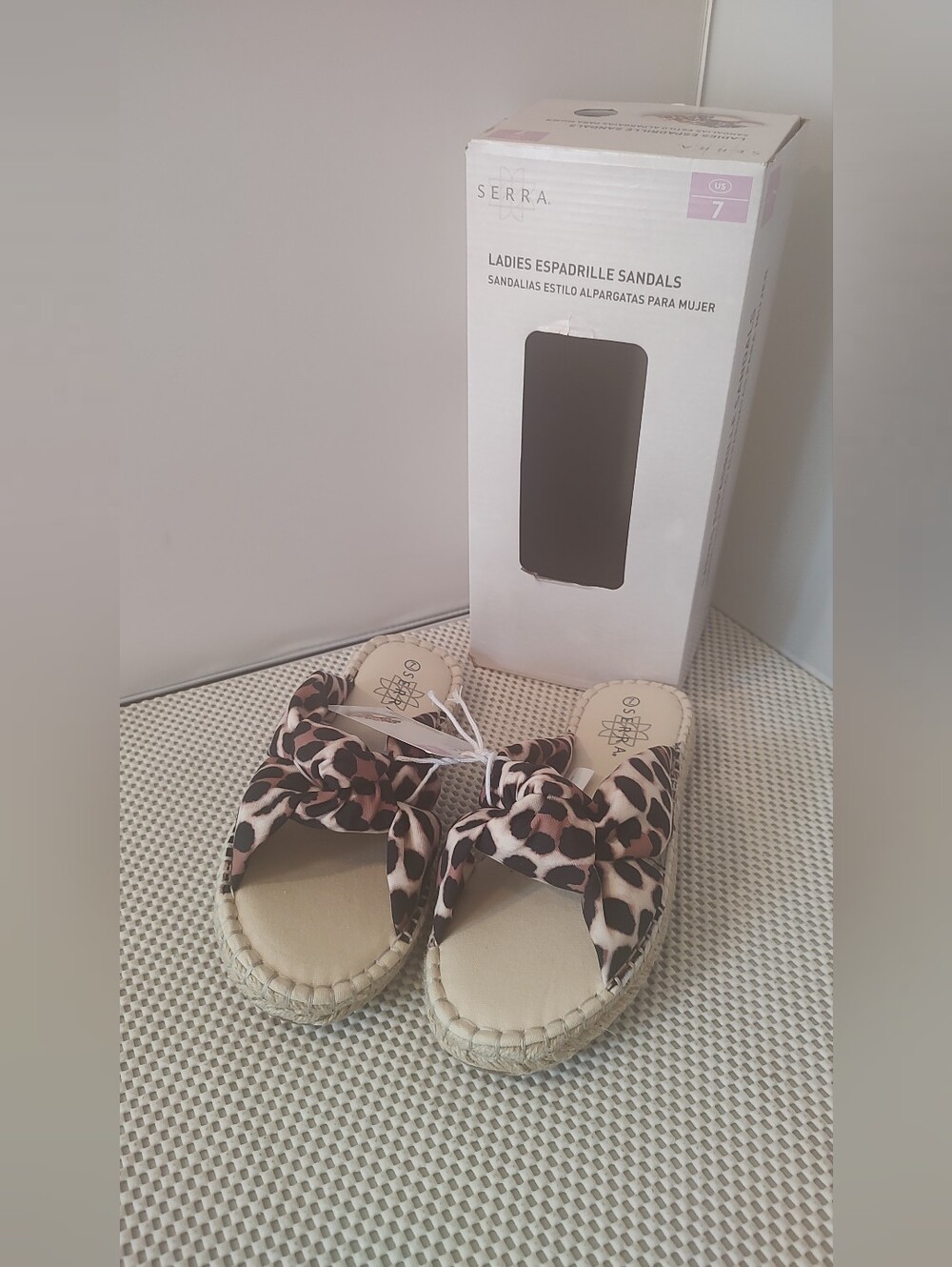 SERRA Ladies Size 7 Espadrille Sandals Cheetah Bow Espadrille Slides Sandals